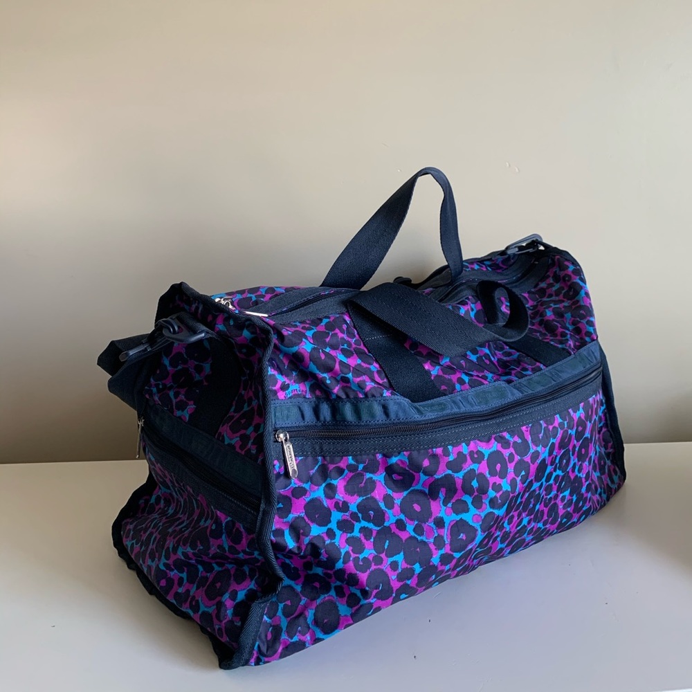 LeSportSac Duffle bag & makeup bag included